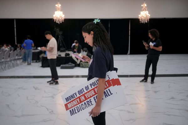 Why Democrats Can’t Stop the DSA