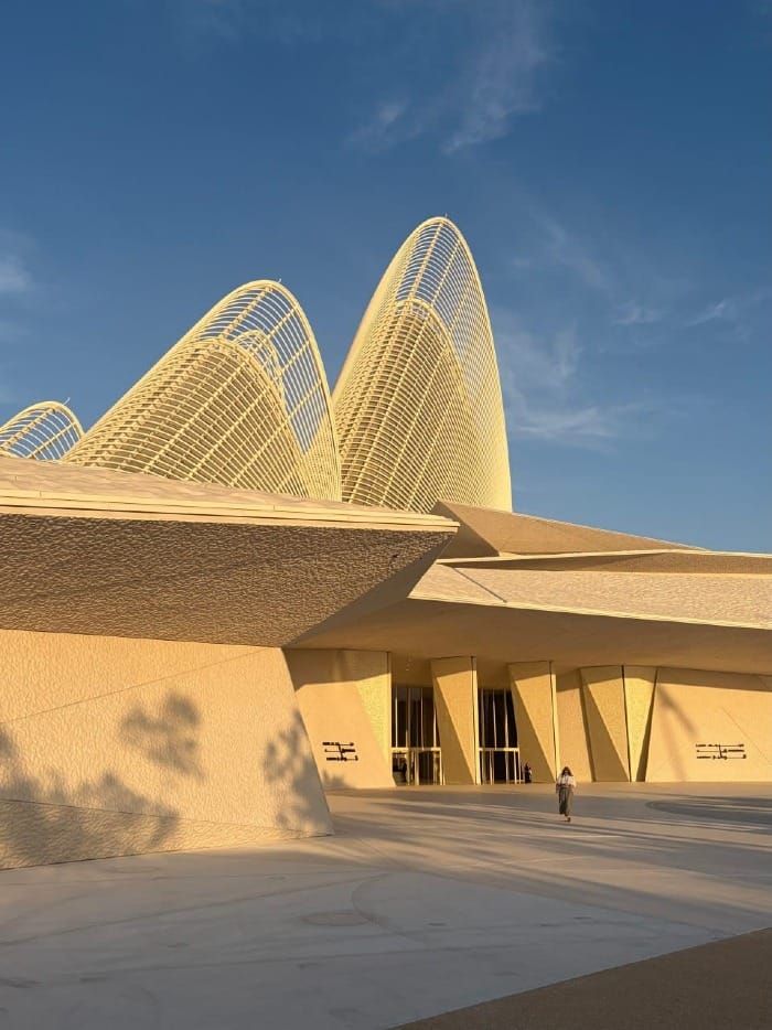 Five Wings Above the Desert