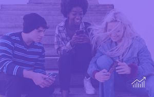 Online Communications in the Relationships
