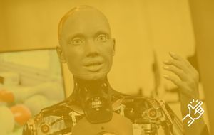 Altus Schools: When a Robot Wears a Face