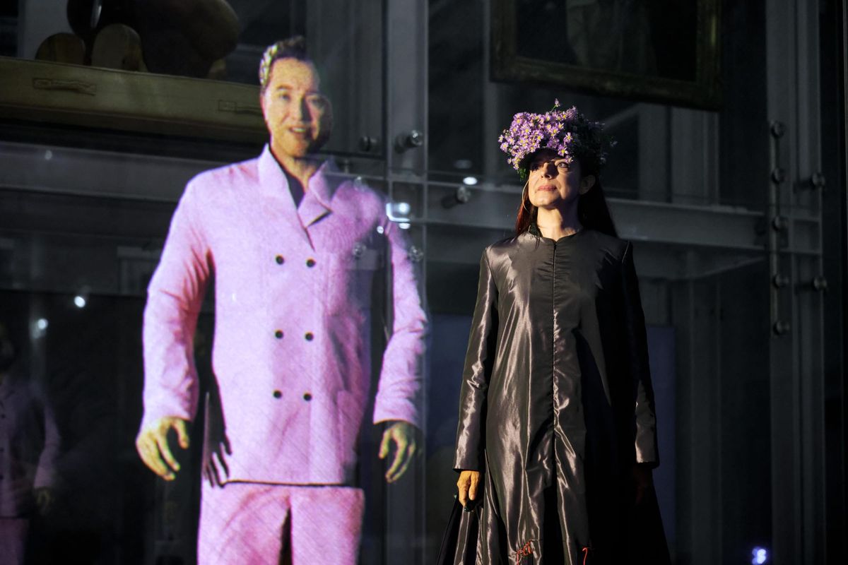 Falling in love with non-human agents