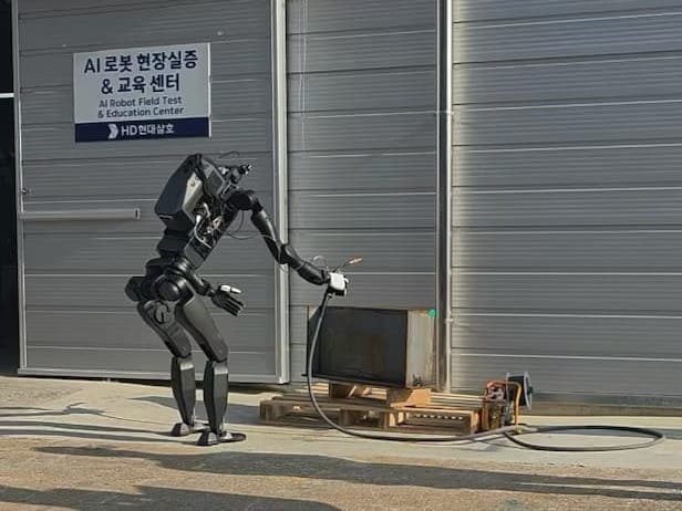 HD Hyundai Samho has started a proof-of-concept to assess humanoid robots in shipyard production.