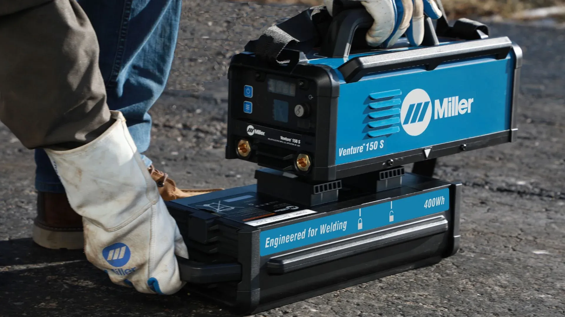 Miller - Venture™ 150 S with Battery and Charger Package