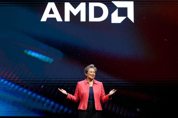 AMD · 乐观目标兑现 · 后市策略 Bull Target Reached · Forward Strategy