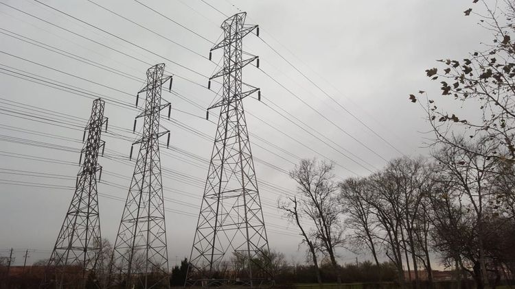 ¿Quién paga la electrificación?