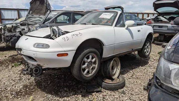 The Ultimate Miata Buyer’s Checklist (NA)