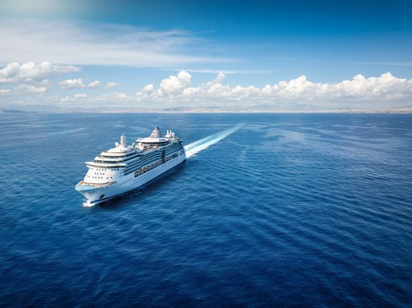 How to Actually Plan a Cruise in 2026 (Without Losing Your Mind)