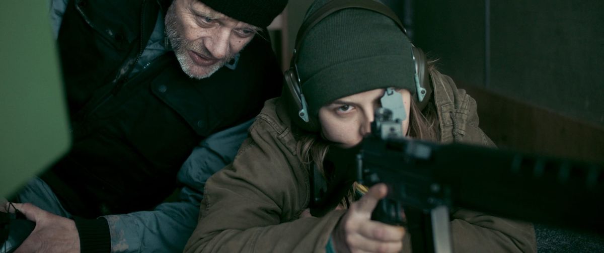 «TO SHOOT OR NOT TO SHOOT» – Schweizer Kurzfilm feiert Premiere in Hollywood