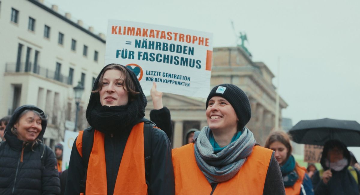 «UNGEHOR§AM» feiert Premiere in Biberach