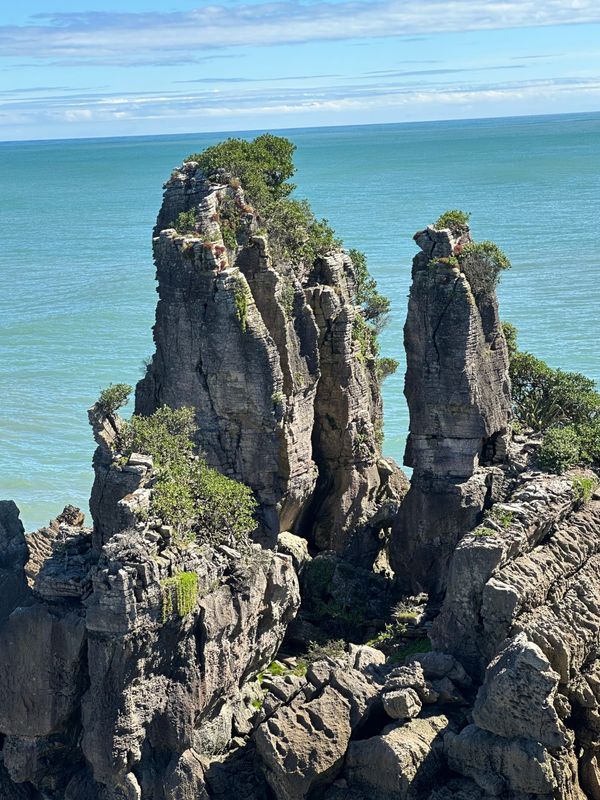Pancake Rocks, Hokitika Gorge, and a walk on the beach
