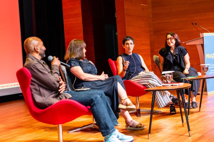 PRAXIS A-P: Communicators face 2030 reality check