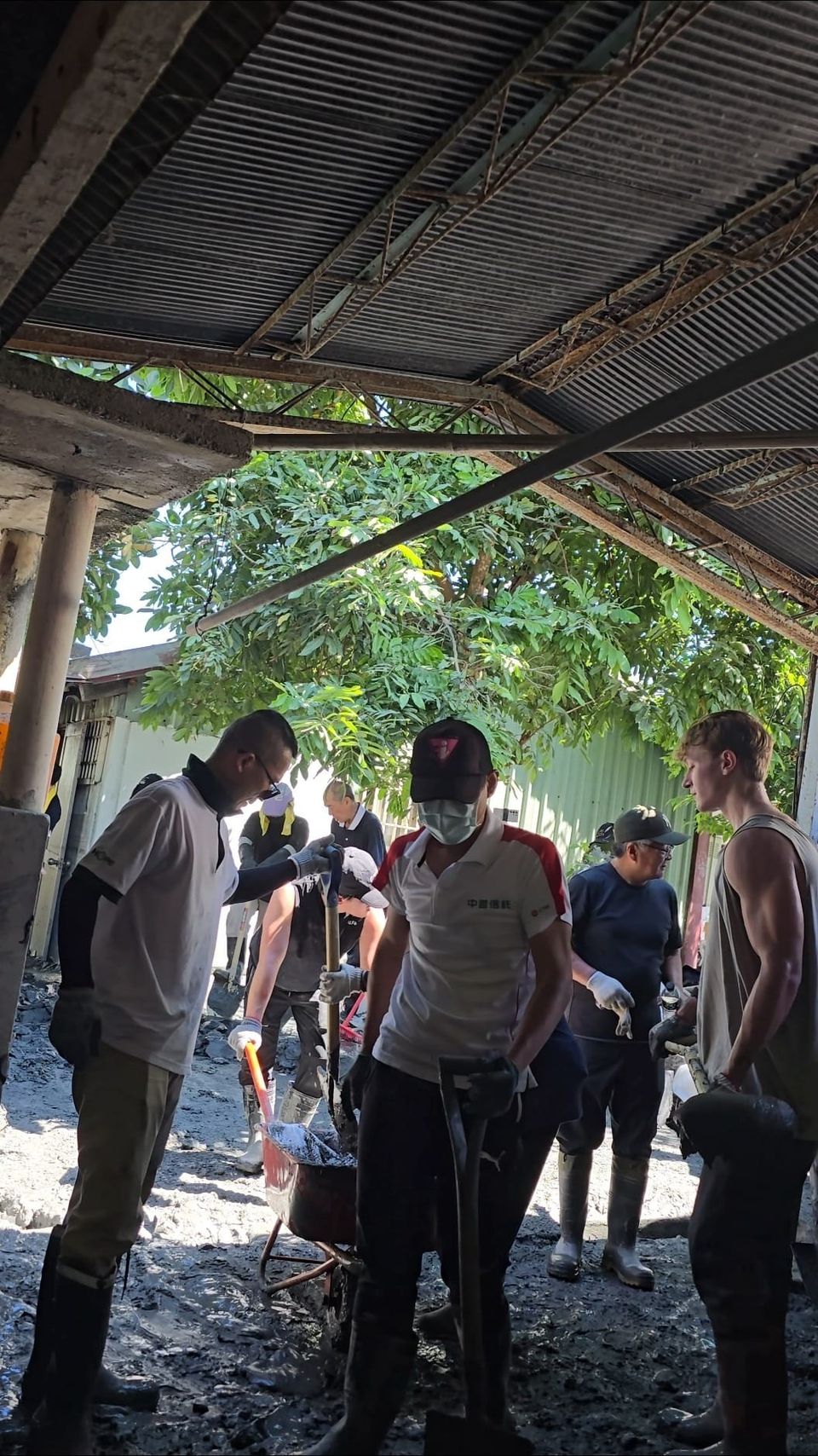 Helping With Guangfu‘s Natural Disaster: Livestream 2