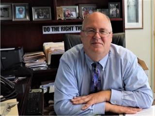Judge hears arguments about whether Northwestern DA must release names of cops charged with crimes