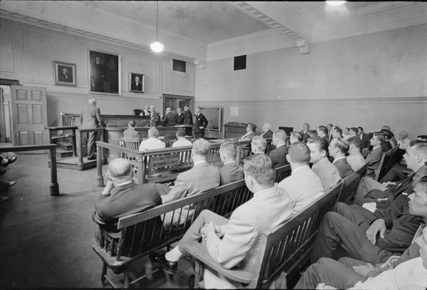 Pulling Back the Curtain on Government Secrecy (with Todd Wallack)