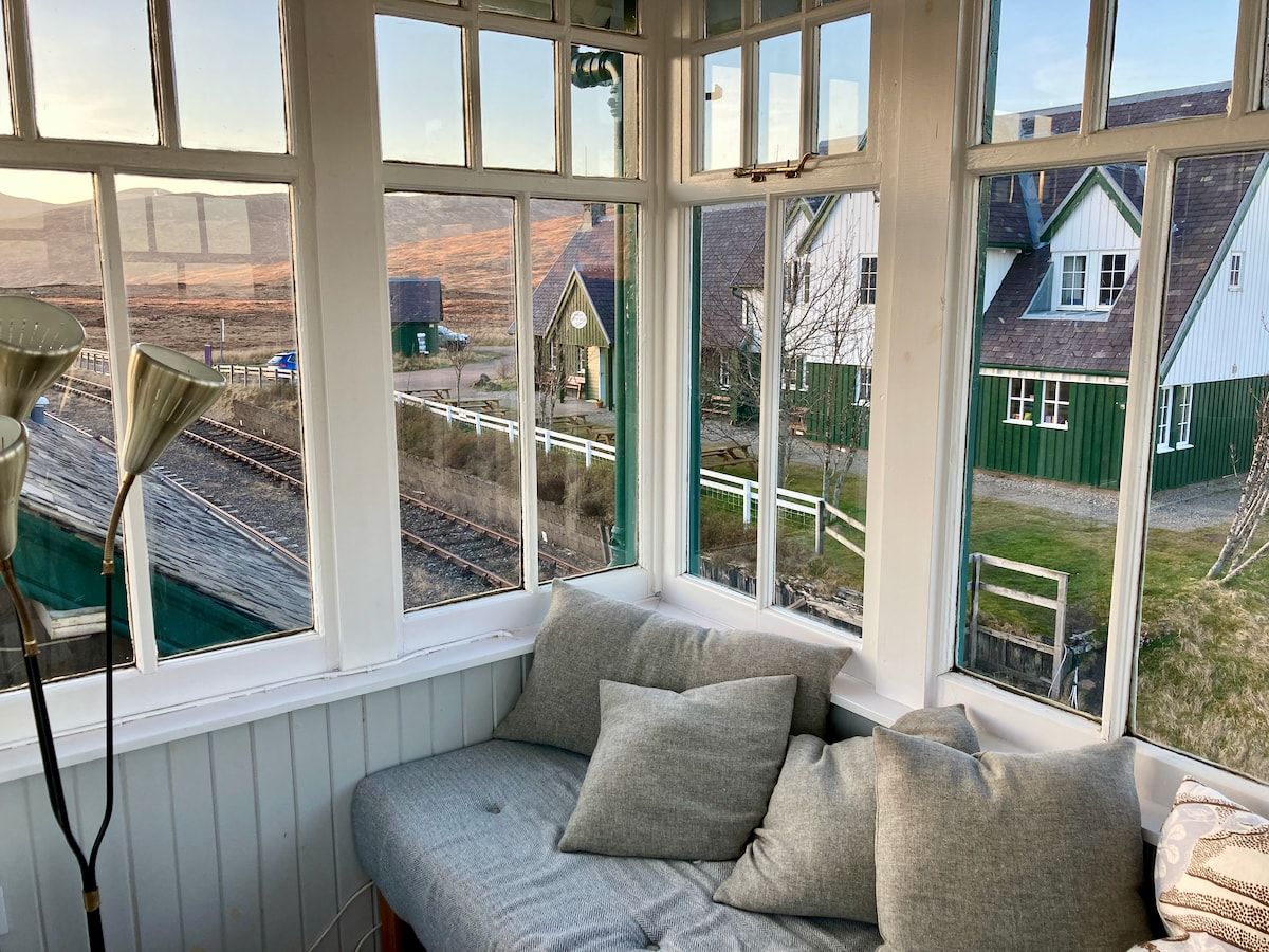 Aussicht mit der Station Box im Hintergrund