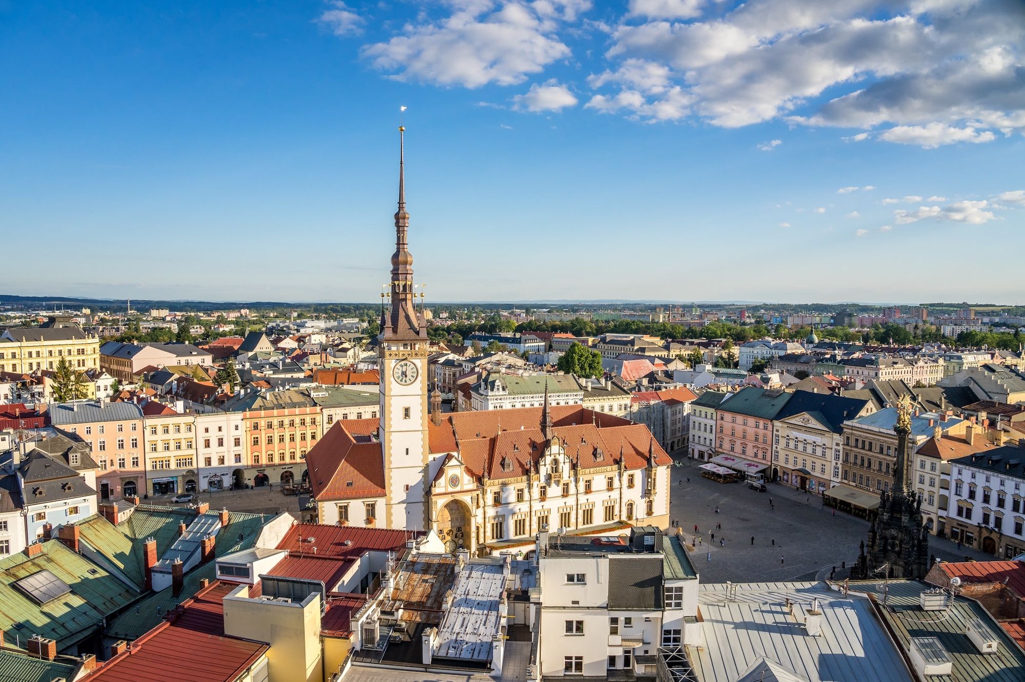 Marktplatz in Olomouc mit Dreifaltigkeitssäule