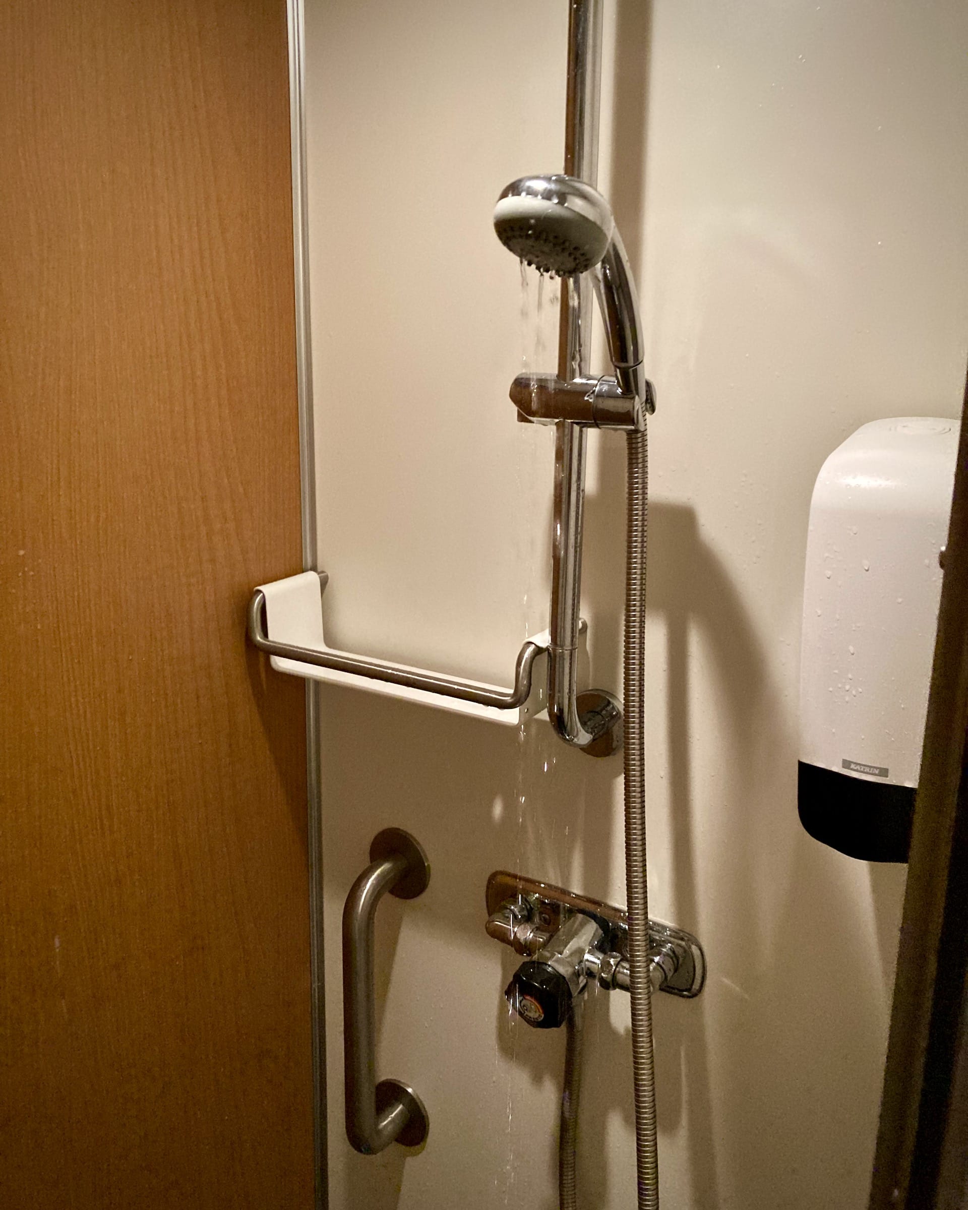 Dusche im Schlafwagen