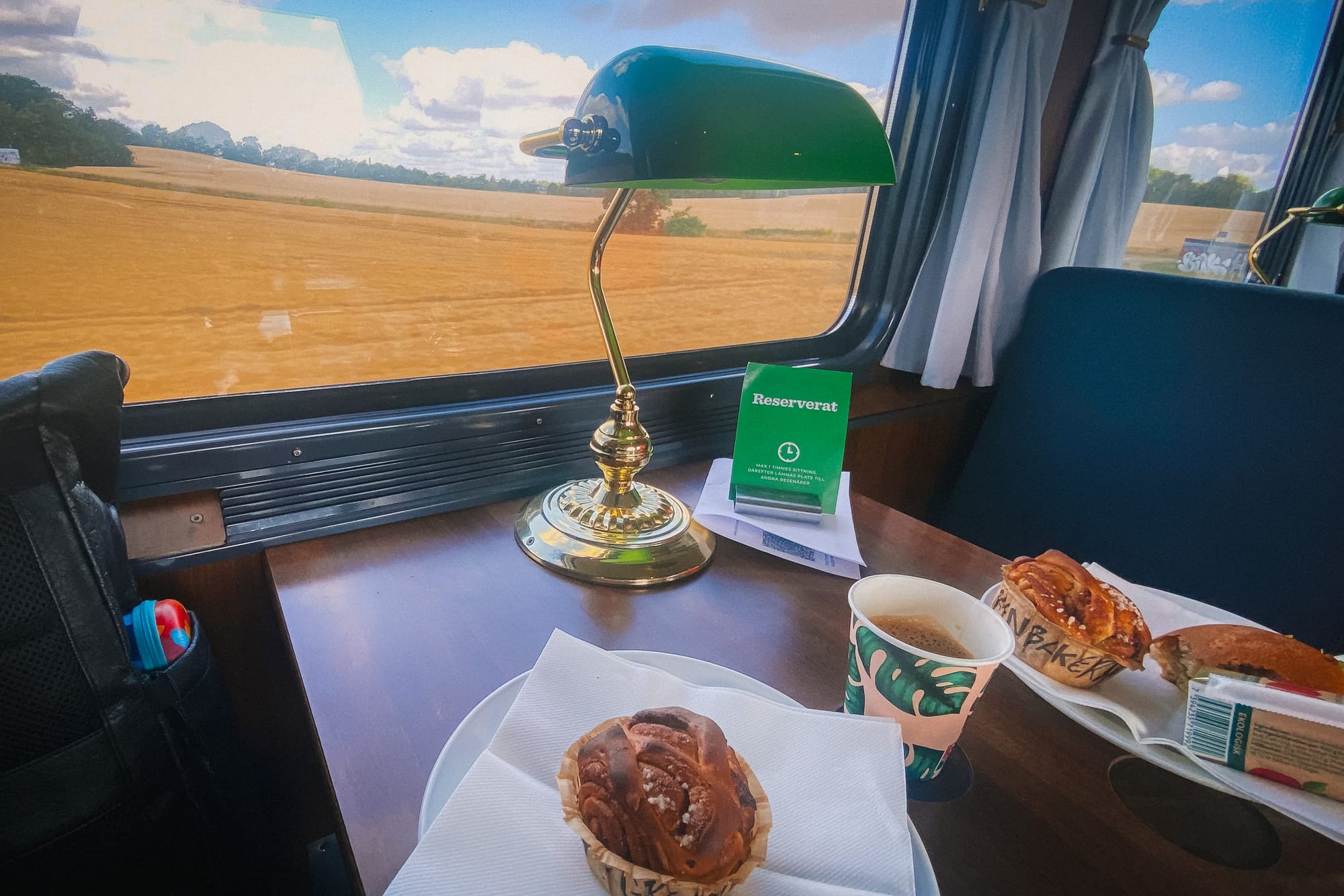 Frühstück im Speisewagen Krogen