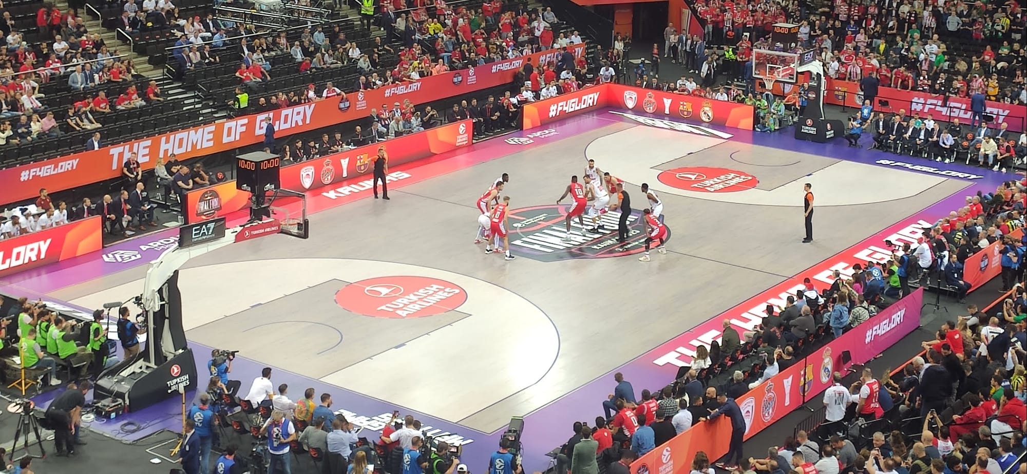 4つの力、一つの年——2027年、バスケットボールの地図が塗り替わる | FOUR FORCES, ONE YEAR: HOW 2027 WILL REDRAW BASKETBALL'S MAP