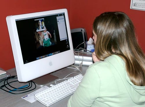 Sue Skyping With Lorinda and Sam