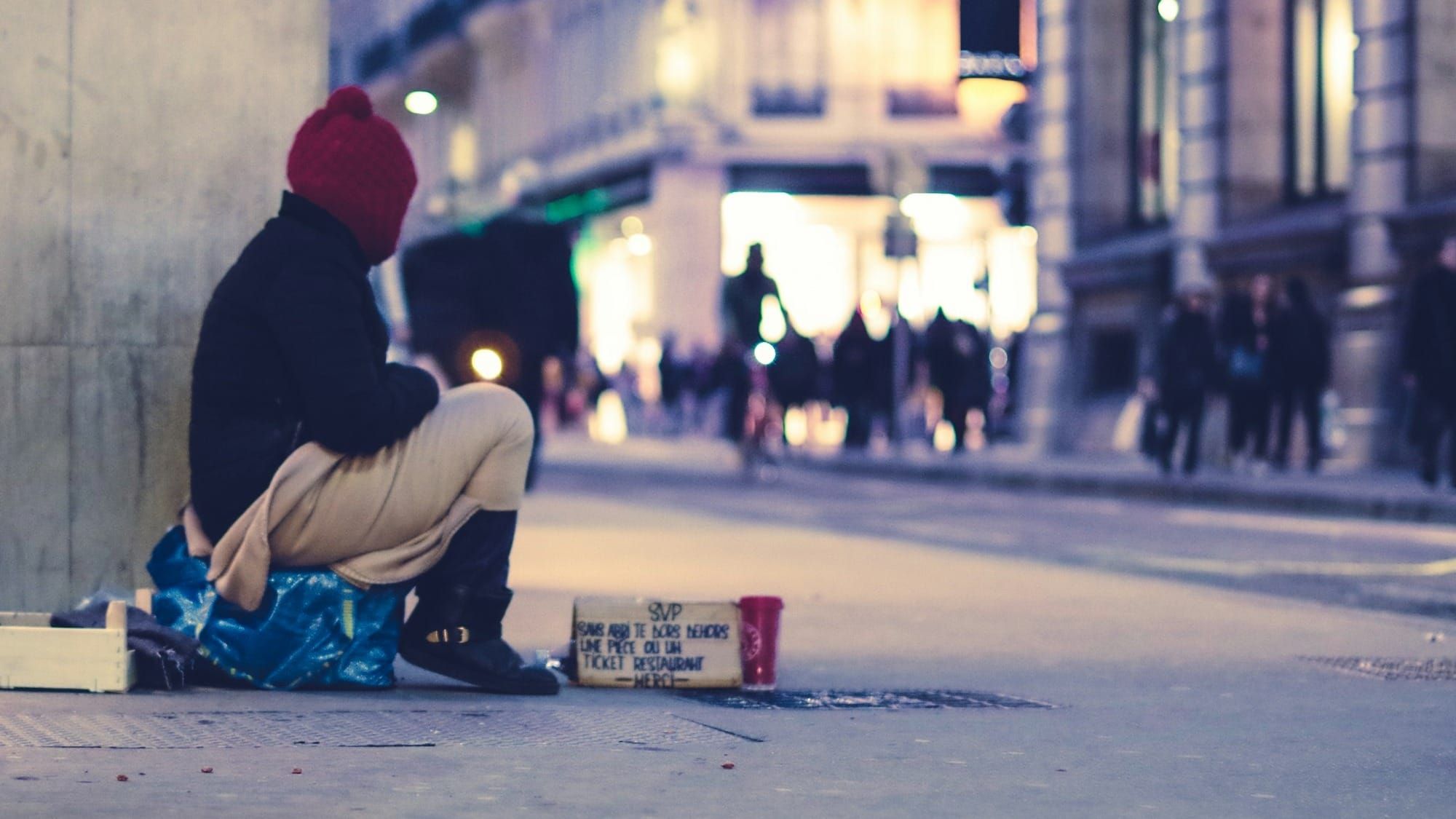 Risco de pobreza e exclusão social