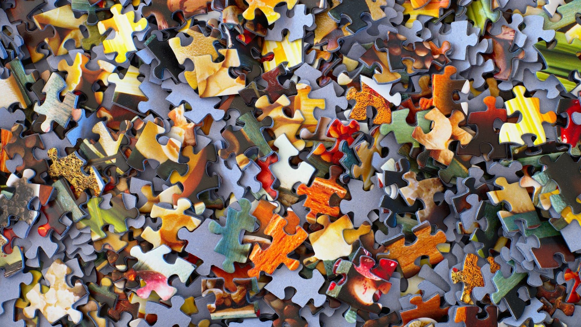 Information Visualization Is a Jigsaw Puzzle
