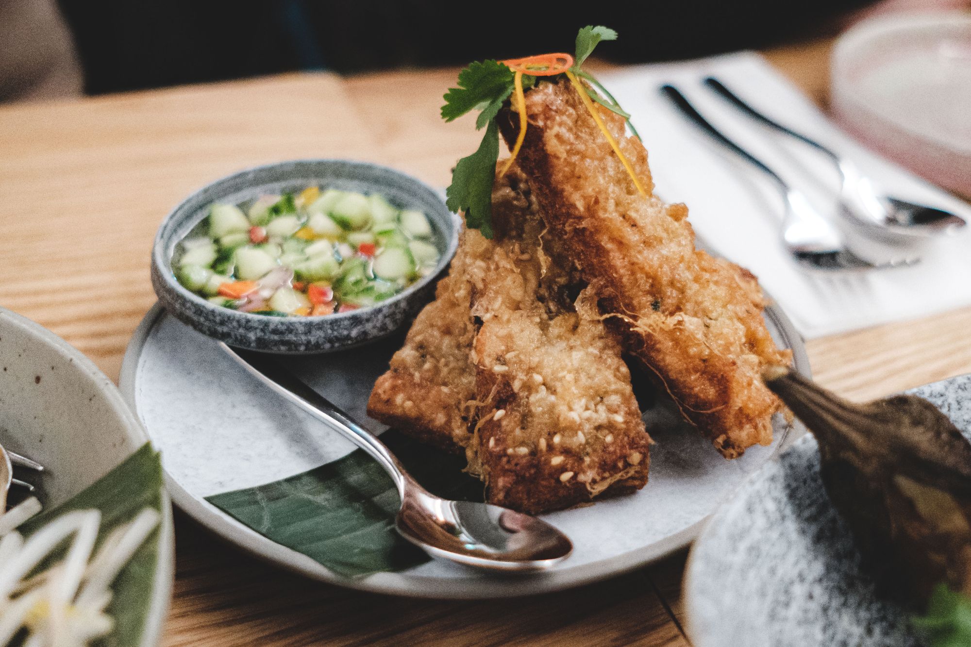 Song (by Kin Kao) – Shrimp Toast