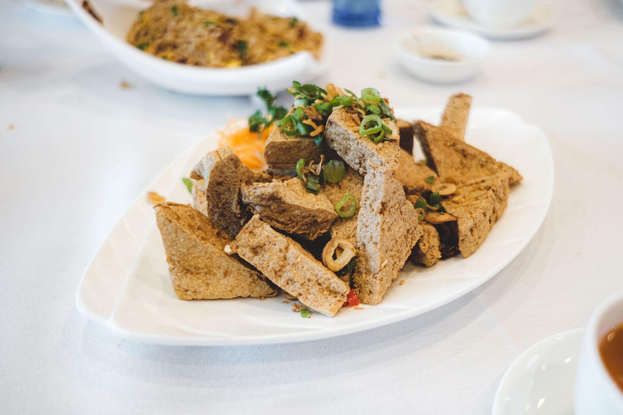 Sun Sui Wah –&nbsp;Deep Fried Tofu with Spicy Salt