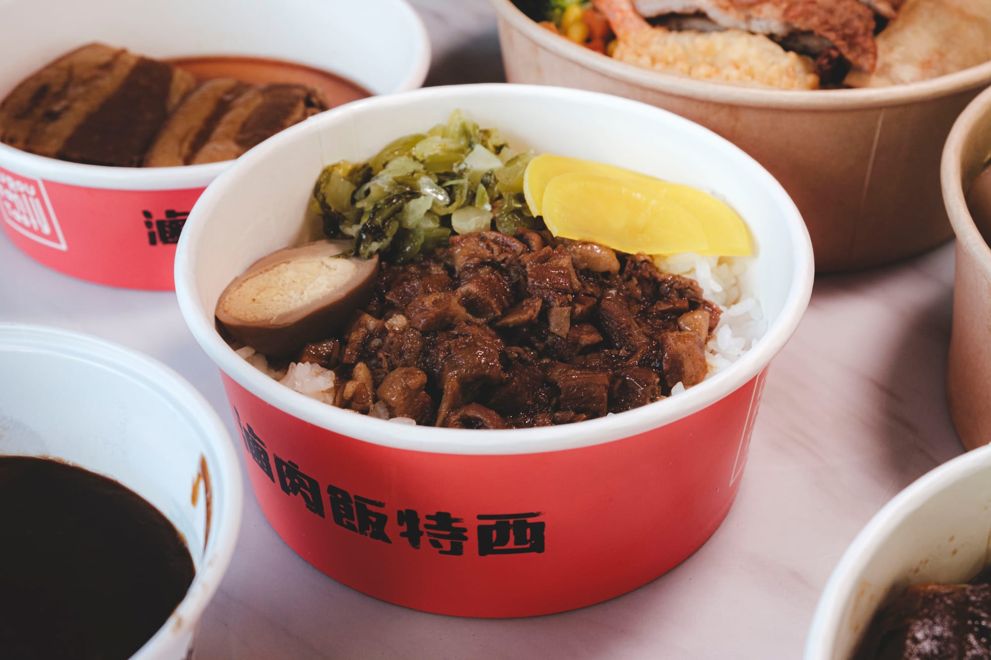 Luroufan Tasty in Burnaby –&nbsp;Signature Braised Pork on Rice