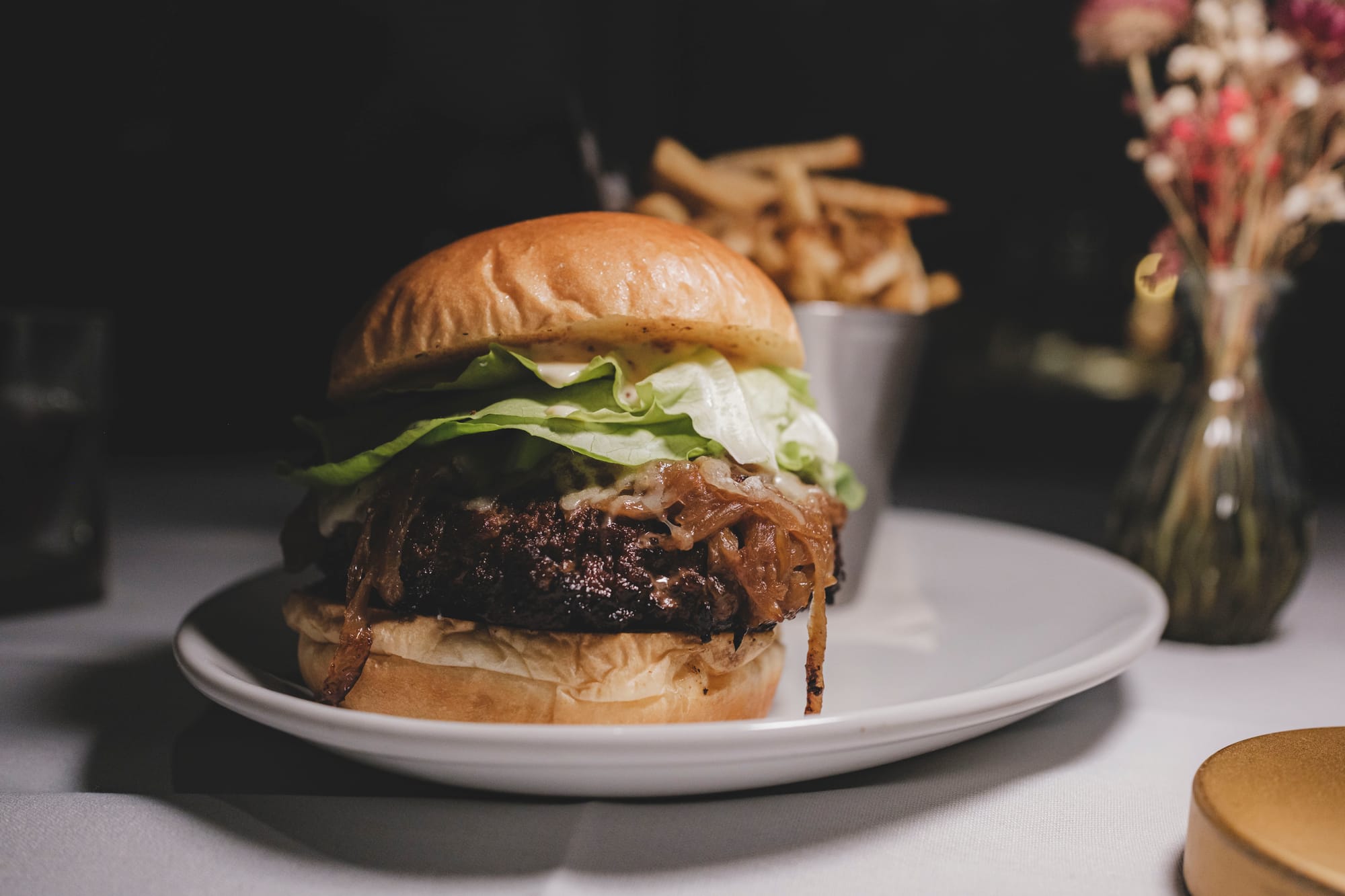 Alouette Bistro in Vancouver –&nbsp;Le Burger ($26)
