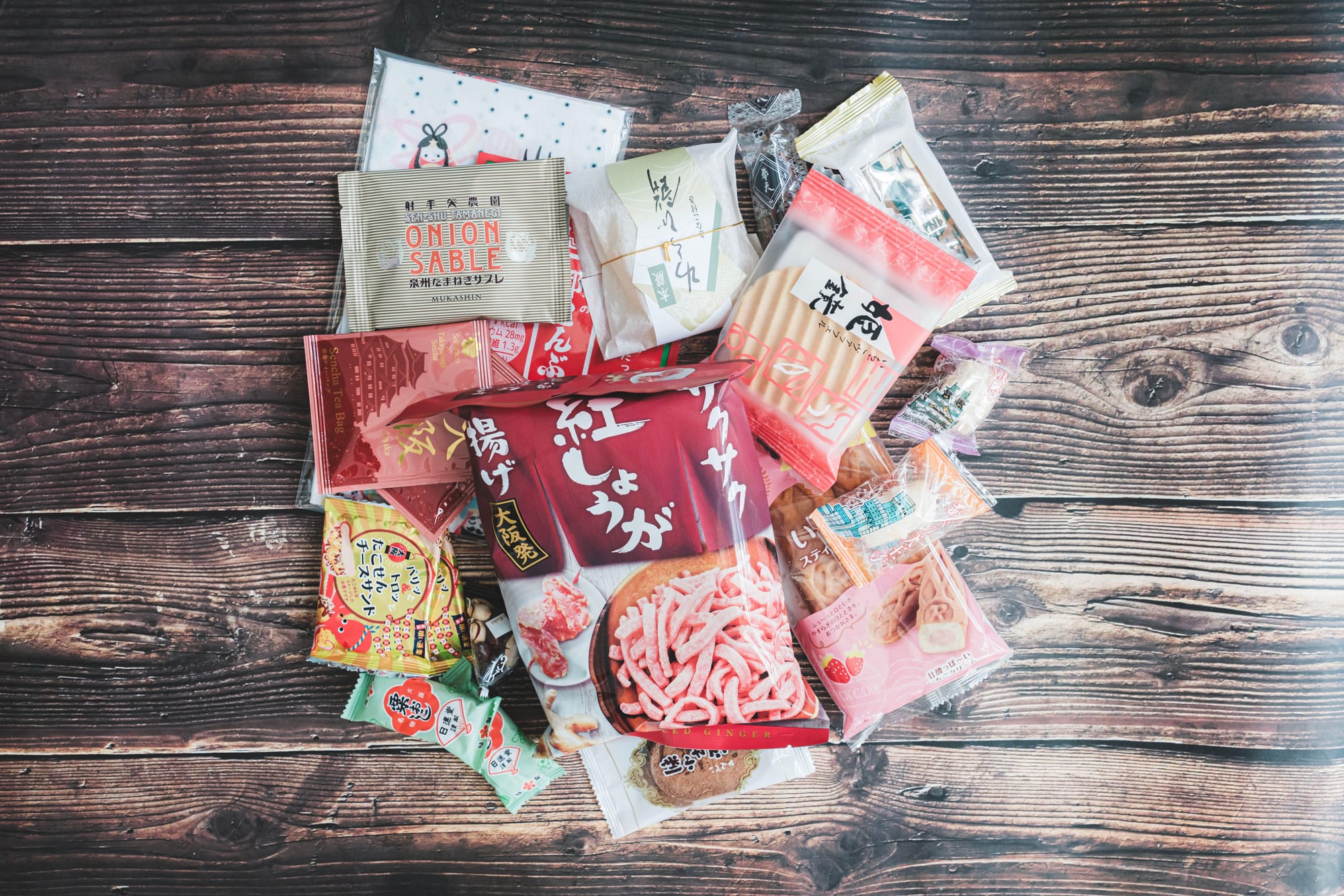 Sakuraco Subscription Box –&nbsp;All Treats