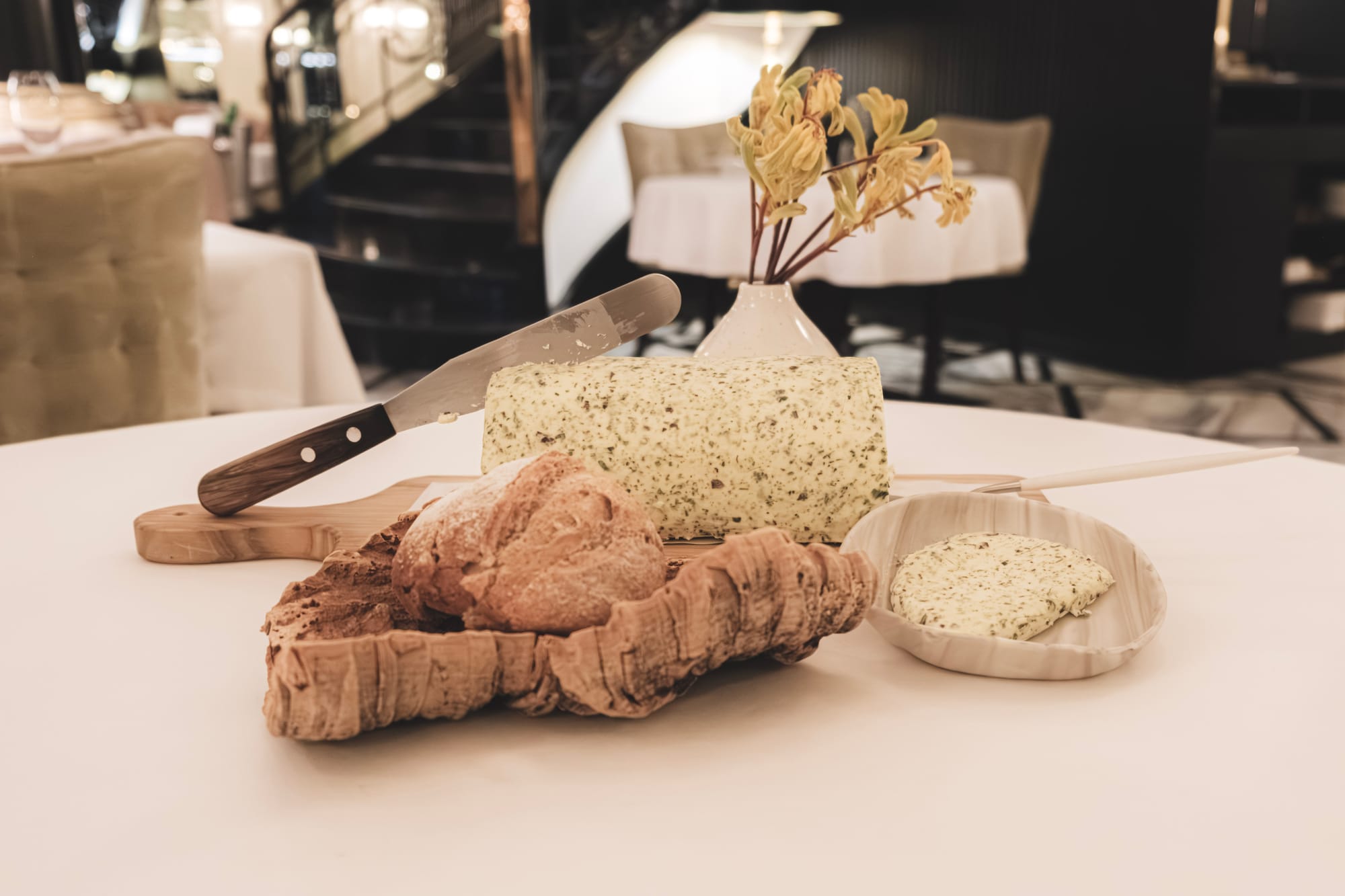 Le Monument in Porto: Bread course