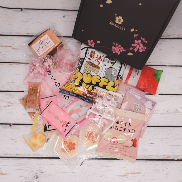 Sakuraco and TokyoTreat [OVERVIEW] – Japanese Snack Boxes for April 2024