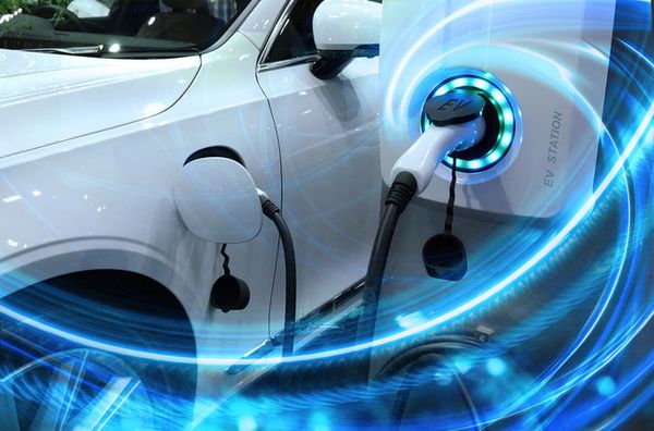 Driving Innovation: EVIQ Opens Advanced EV Charger Facility in Riyadh