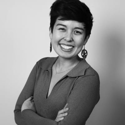 Leslie Niiro