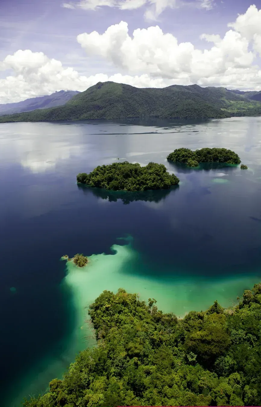 laguna miramar en selva lacandona Chiapas.