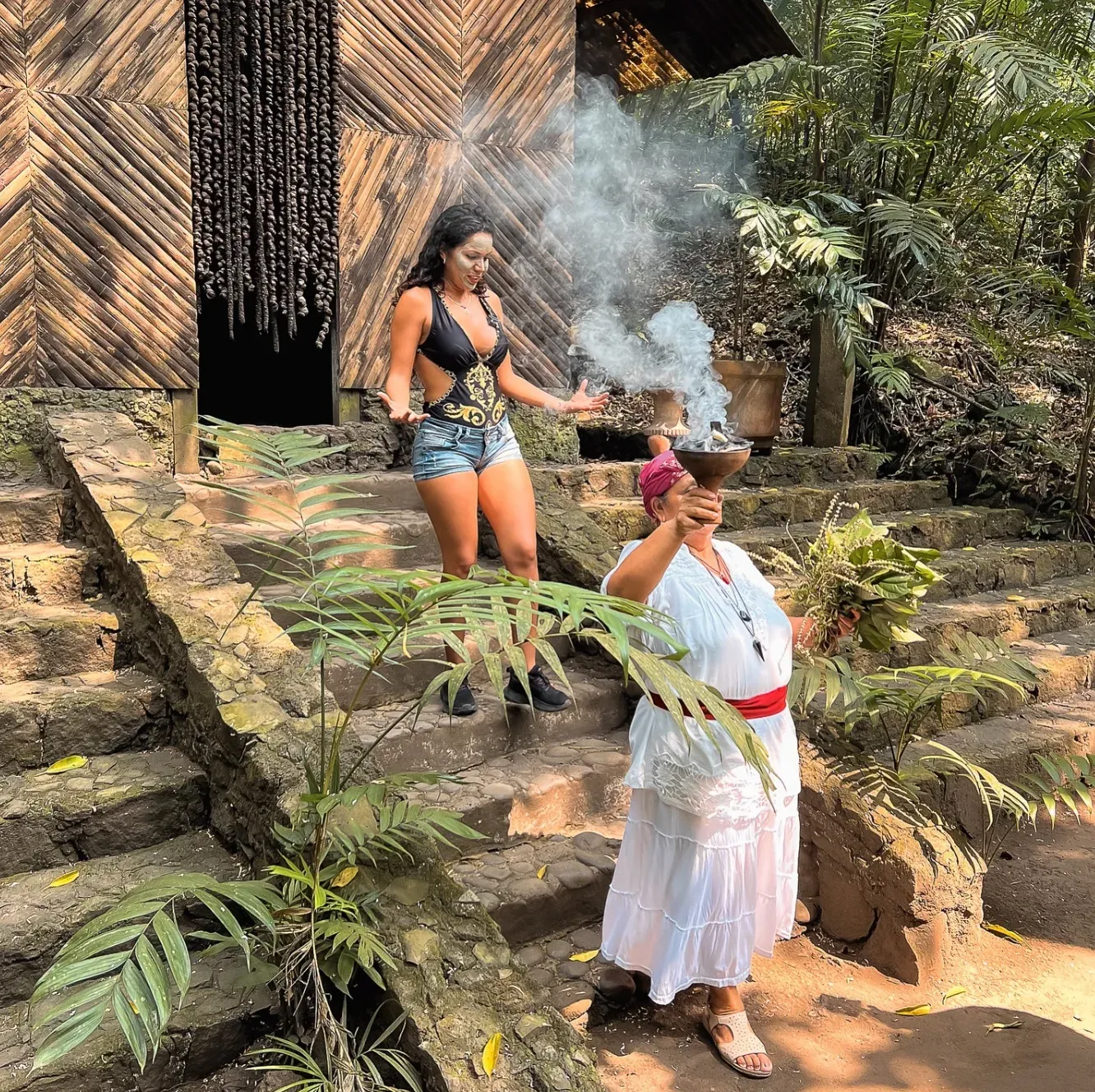ritual olmeca en la selva.