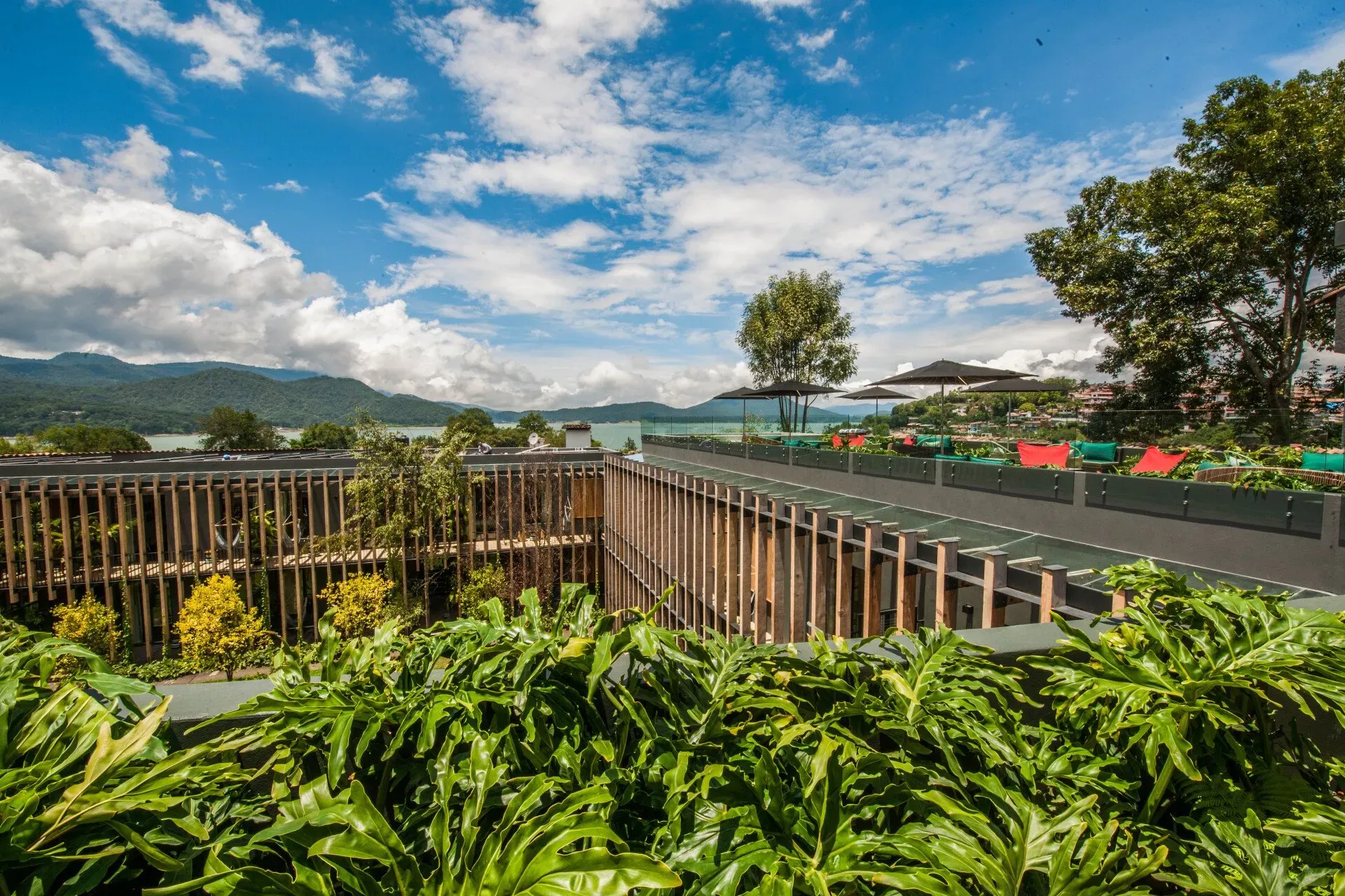 hoteles en valle de bravo.