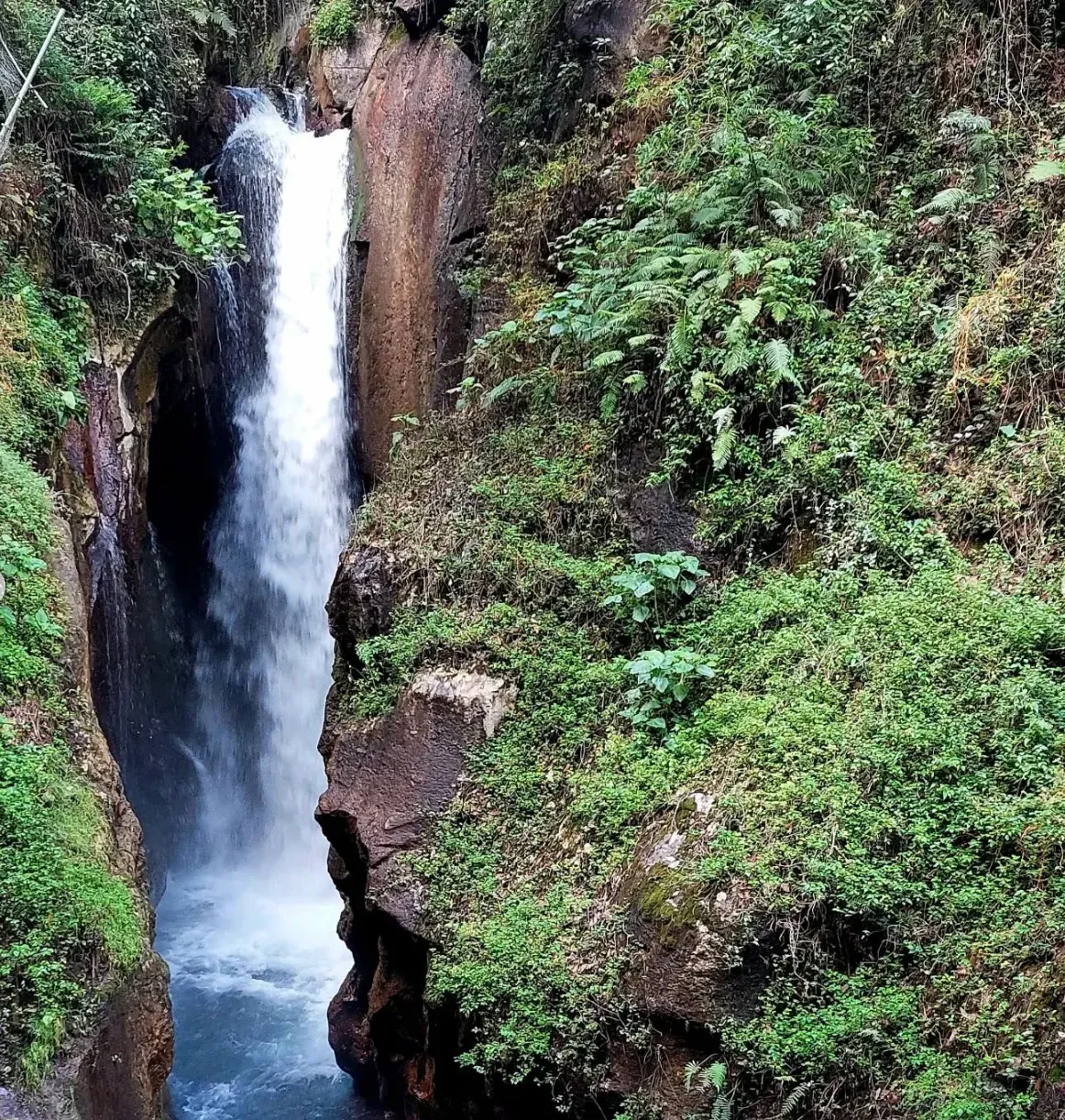 cascada en pancho poza