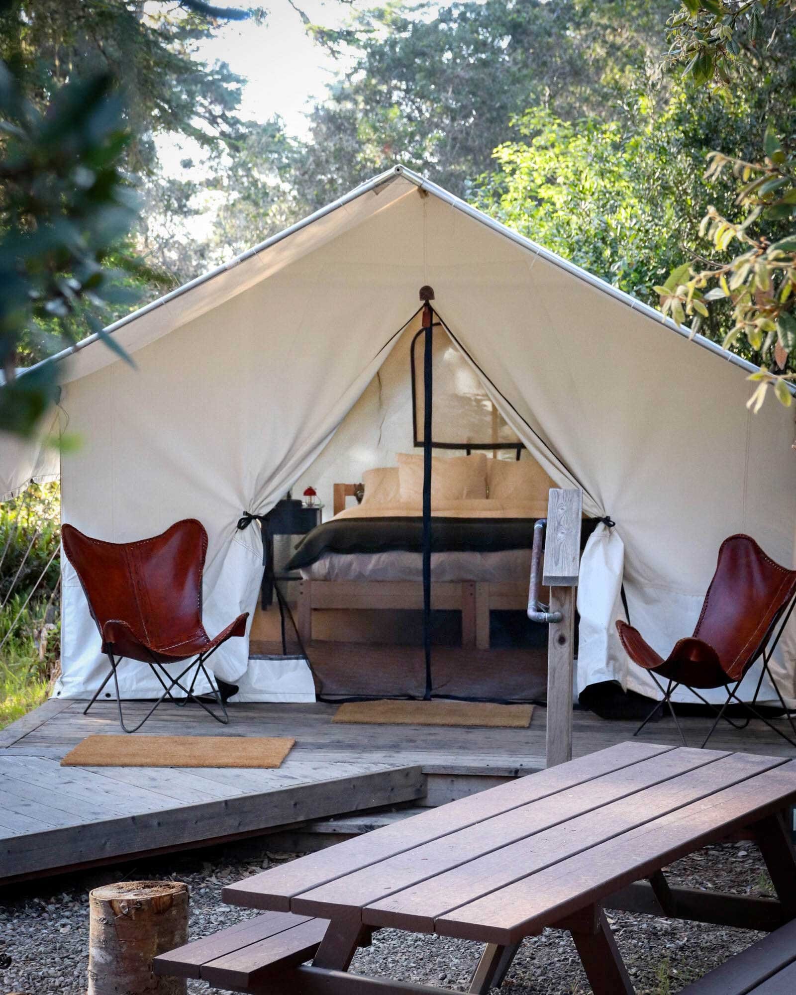 tent in a glamping in Northern California.