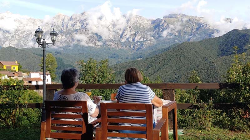 viajes para adultos mayores solos