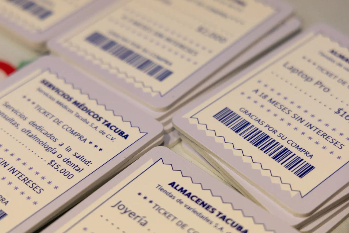 tickets de compra con código de barras en la Navidad en el MIDE.
