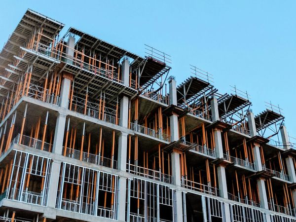 Lifting From Within: How Energy Treatments Strengthen and Rebuild the Skin