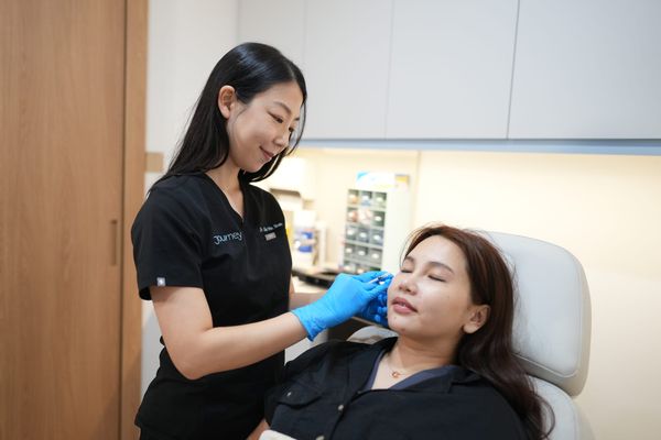 Botulinum Toxin Basics: Natural, Refreshed Look & Preventative Aging in Singapore