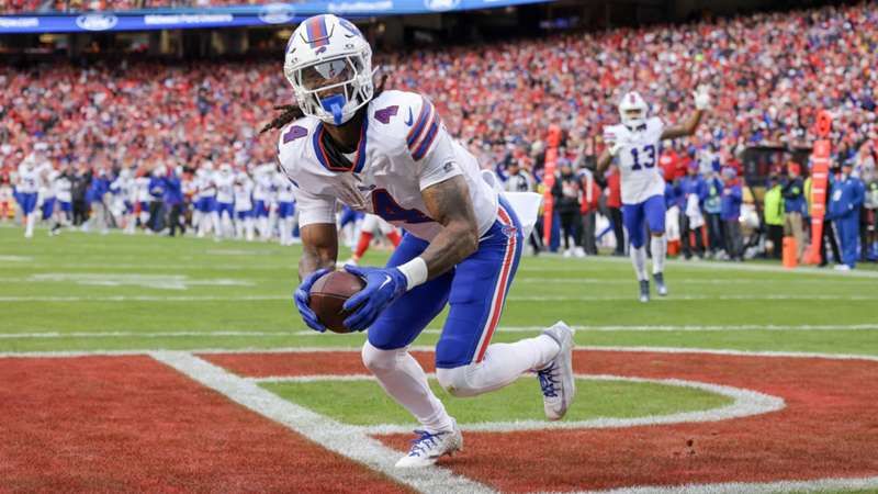 Week 1 Walkthrough: James Cook Levels Up