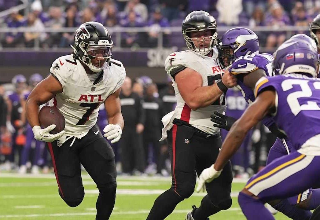 Quick Slant: SNF - Shaking Off Old Ghosts, Buying Into Young Saviors