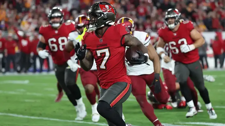 Week 2 Walkthrough: Bucky Irving Fires the Cannons