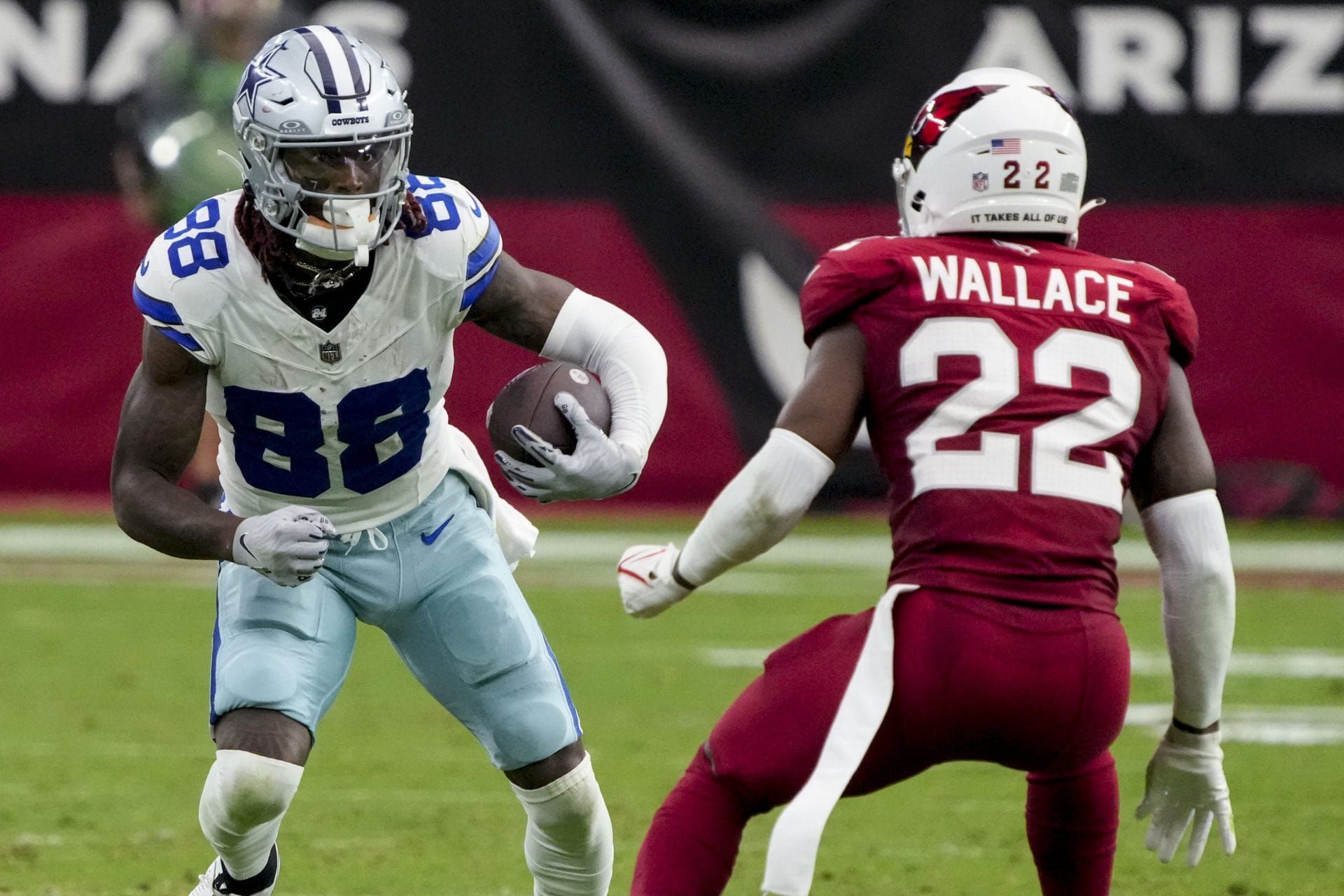 Quick Slant: MNF - Wind in an Empty Hall
