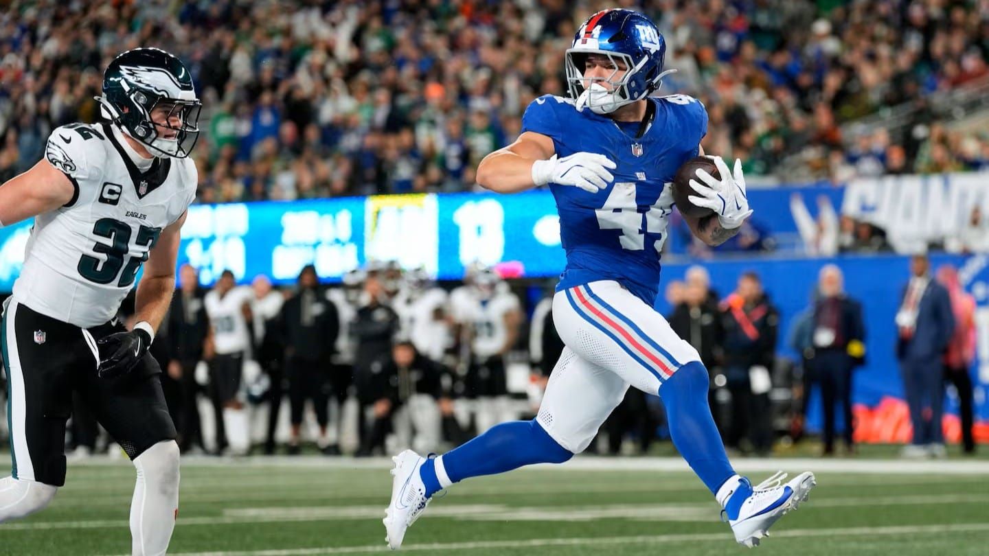 Apex Hunting: Dynasty RB Buys with Legendary Upside