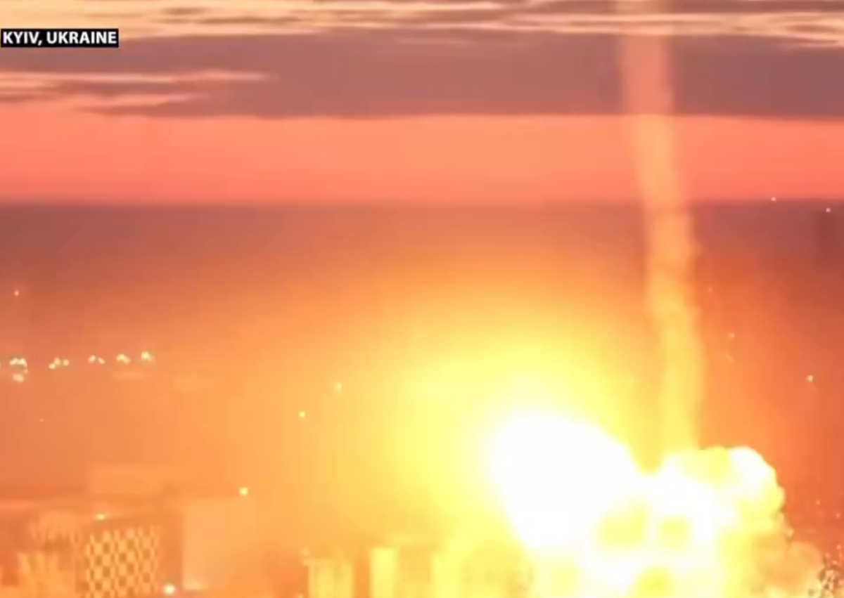 Russia fires hypersonic missile at Ukraine in one of the war's largest attacks